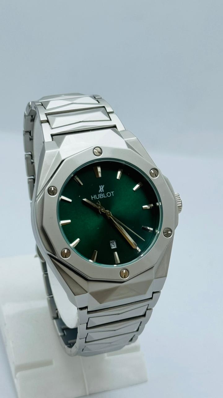 Hublot Luxury Silver Stainless Steel Watch with Green Dial – Modern Sport Design